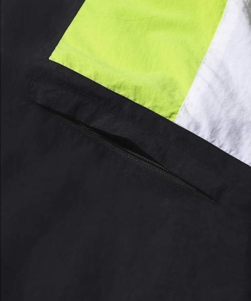 VIVASTUDIO（ビバスタジオ）の「TRACK JACKET（ブルゾン・メンズ・チャコール/ブラック・MEDIUM/LARGE）」の15枚目の写真