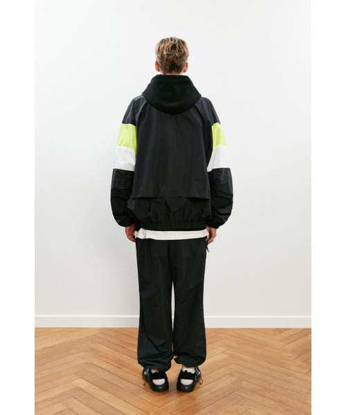 VIVASTUDIO（ビバスタジオ）の「TRACK JACKET（ブルゾン・メンズ・チャコール/ブラック・MEDIUM/LARGE）」の9枚目の写真