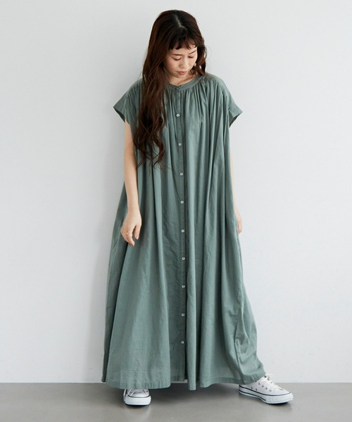 Libra Cue（リブラ キュー）の「コットンボイルノースリーブワンピース（ワンピース・レディース・ブラック/ベージュ/カーキ/ブルー/アイボリー・FREE）」の18枚目の写真