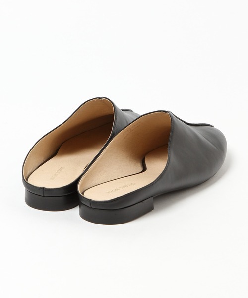 GLOBAL WORK（グローバルワーク）の「バブーシュスリッパ/938608（その他シューズ・レディース・オフホワイト/ブラック・MEDIUM/LARGE）」の15枚目の写真