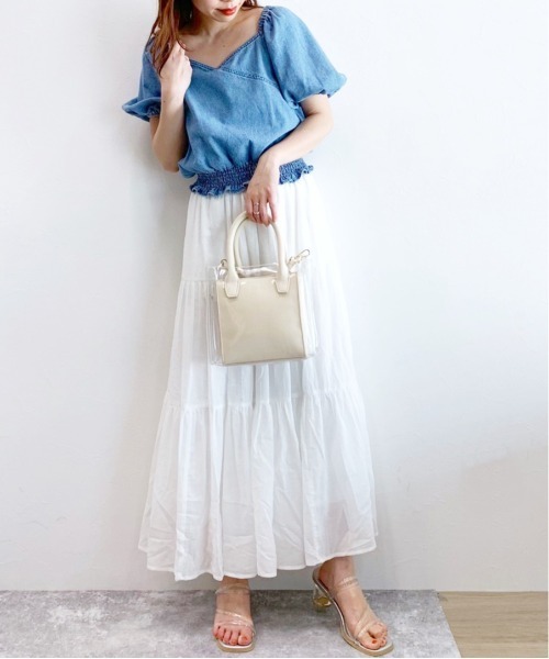 Heather(ヘザー)の「ハートネックデニムプルオーバー 951708(シャツ/ブラウス・レディース・ダークブルー/ライトブルー・FREE)」の4枚目の写真