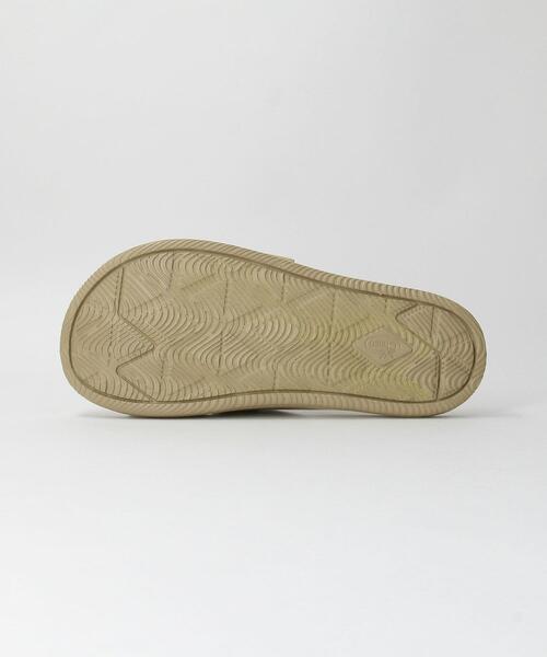 Chaco(チャコ)の「<CHACO>CHILLOS SLIDE サンダル(サンダル・レディース・ベージュ/ブラック・8/6/7/5)」の5枚目の写真