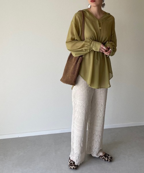 y/m by misato（イムバイミサト）の「リネンライク透かし編みパンツ（その他パンツ・レディース・オフホワイト/ライム・FREE）」の5枚目の写真