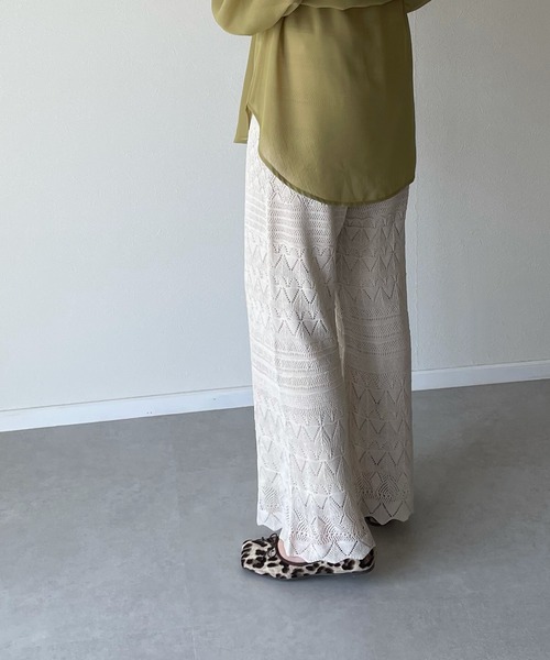 y/m by misato（イムバイミサト）の「リネンライク透かし編みパンツ（その他パンツ・レディース・オフホワイト/ライム・FREE）」の9枚目の写真