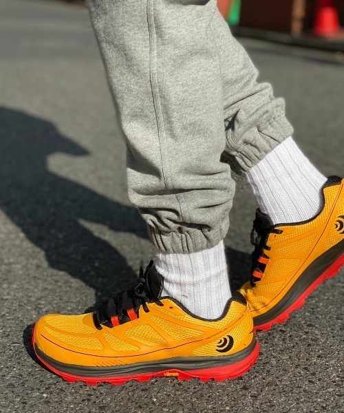 Gramicci(グラミチ)の「GRAMICCI/グラミチ 別注 SWEAT PANTS 別注スウェットパンツ GUP-21F1924 ワンマイルウエア(スウェットパンツ・メンズ・ブラック/マスタード/グレー・LARGE/SMALL/MEDIUM/X-LARGE)」の10枚目の写真