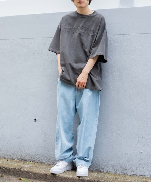 WEGO（ウィゴー）の「WEGO/スーパービックシルエットピグメントカレッジロゴ刺繍Tシャツ（Tシャツ/カットソー・メンズ・ブラック/パープル/イエロー/ダークグリーン/ブラウン・FREE）」の18枚目の写真