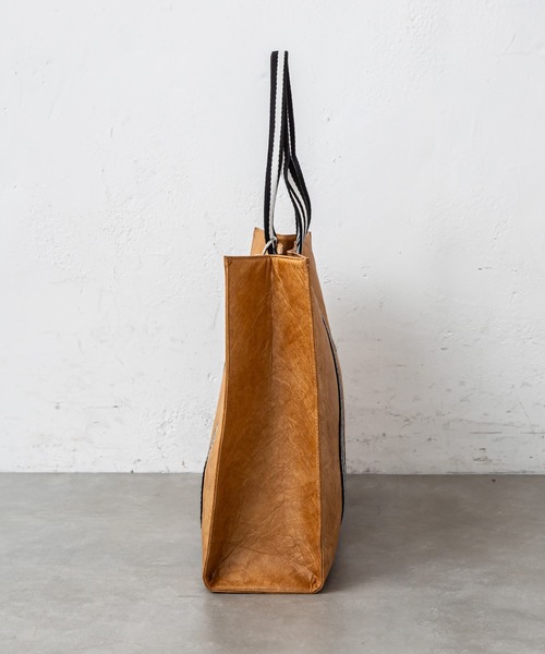 loti(ロティ)の「WEB限定 loti ラインハンドルトート(トートバッグ・レディース・ベージュ/オフホワイト・FREE)」の5枚目の写真