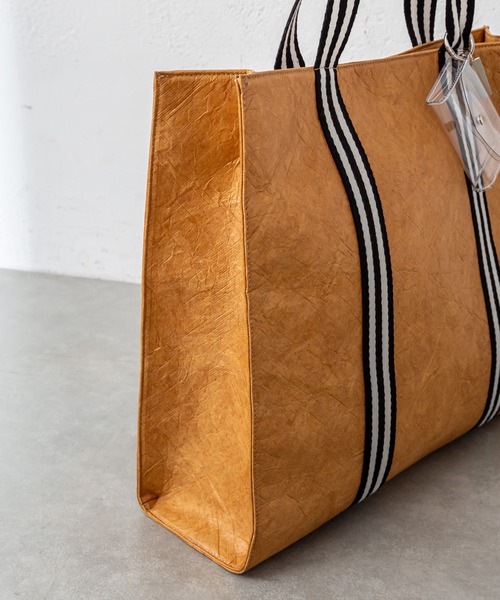 loti(ロティ)の「WEB限定 loti ラインハンドルトート(トートバッグ・レディース・ベージュ/オフホワイト・FREE)」の8枚目の写真