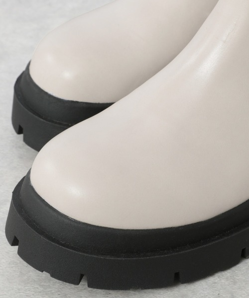 Heather（ヘザー）の「ボリュームサイドゴアブーツ　959471（ブーツ・レディース・アイボリー/ブラック・S/M/L）」の11枚目の写真