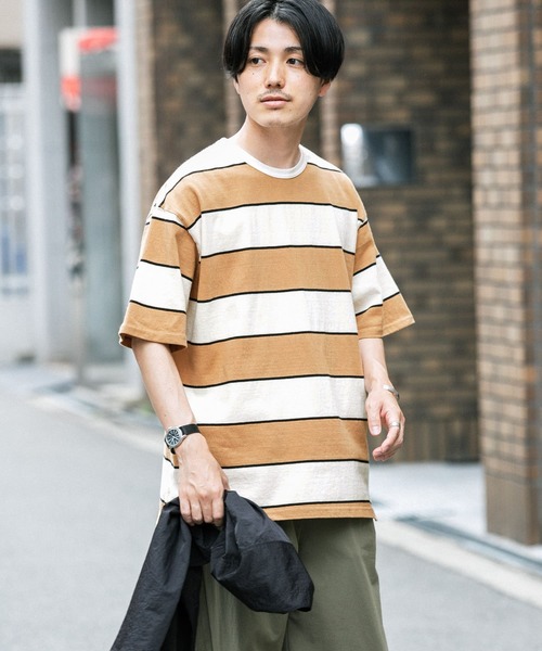 ITEMS URBANRESEARCH（アイテムズ アーバンリサーチ）の「ワイドピッチボーダー天竺Tシャツ（Tシャツ/カットソー・メンズ・ベージュ/ネイビー/キャメル・MEDIUM/LARGE）」の8枚目の写真