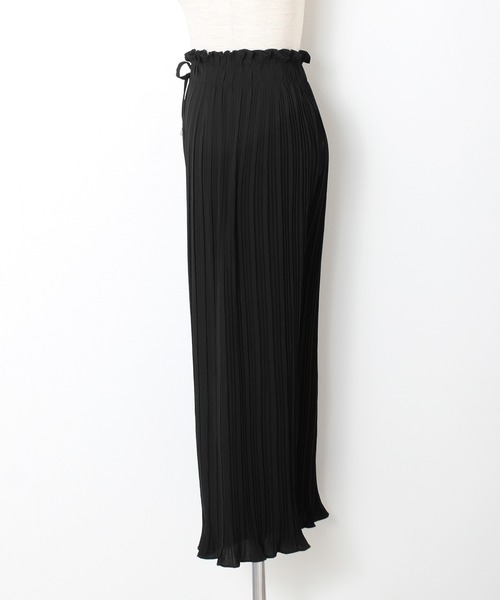 Grandeir（グランディール）の「ハイウエスト プリーツ フレアパンツ（その他パンツ・レディース・ブラック/グレー/ピンク/モカ・M）」の12枚目の写真