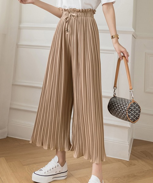 Grandeir（グランディール）の「ハイウエスト プリーツ フレアパンツ（その他パンツ・レディース・ブラック/グレー/ピンク/モカ・M）」の10枚目の写真