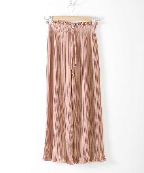 Grandeir（グランディール）の「ハイウエスト プリーツ フレアパンツ（その他パンツ・レディース・ブラック/グレー/ピンク/モカ・M）」の21枚目の写真