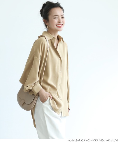 coca(coca)(コカ)の「とろみドルマンシャツ(シャツ/ブラウス・レディース・ホワイト/ブラック/カーキ・M/L)」の8枚目の写真