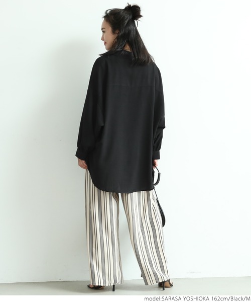 coca(coca)(コカ)の「とろみドルマンシャツ(シャツ/ブラウス・レディース・ホワイト/ブラック/カーキ・M/L)」の14枚目の写真