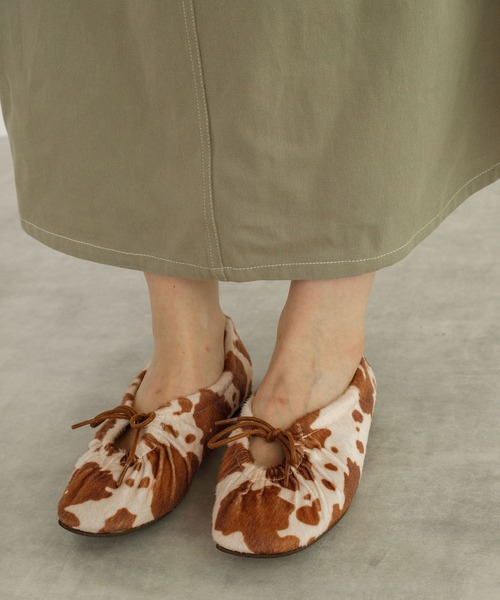 w closet（ダブルクローゼット）の「ギャザーパンプス（パンプス・レディース・ブラック/グリーン/アニマル/キナリ/セージグリーン/ピンク・M/L）」の17枚目の写真