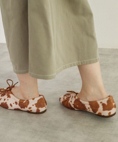 w closet（ダブルクローゼット）の「ギャザーパンプス（パンプス・レディース・ブラック/グリーン/アニマル/キナリ/セージグリーン/ピンク・M/L）」の16枚目の写真