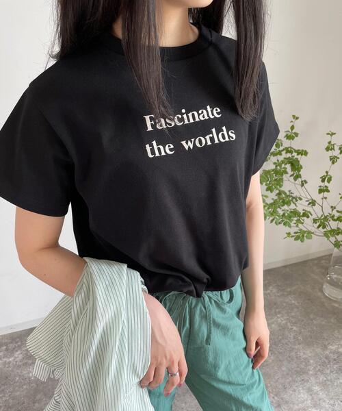 MLI'A（エムリア）の「カラープリントロゴTシャツ（Tシャツ/カットソー・レディース・ホワイト×レッド/ホワイト×グリーン/ブラック×ホワイト/レッド系3・M）」の3枚目の写真