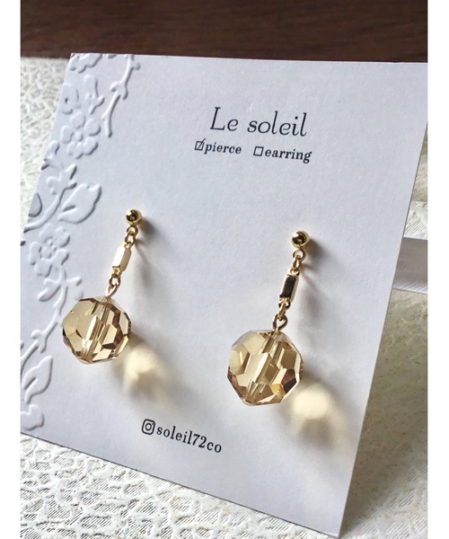 tone(トーン)の「【Le soleil】可憐に輝く スワロフスキーピアス(MA)(ピアス(両耳用)・レディース・パープル/ピンク/グリーン/ゴールド系・FREE)」の4枚目の写真
