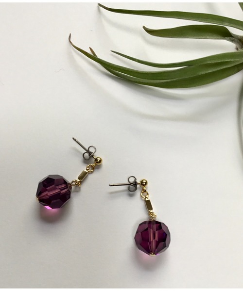 tone(トーン)の「【Le soleil】可憐に輝く スワロフスキーピアス(MA)(ピアス(両耳用)・レディース・パープル/ピンク/グリーン/ゴールド系・FREE)」の1枚目の写真
