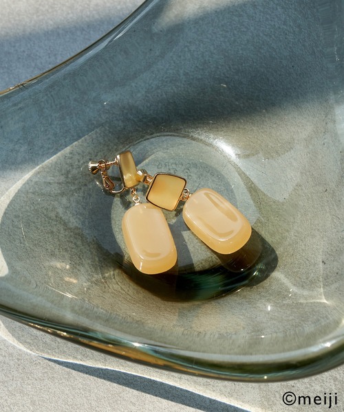 ROPE' PICNIC（ロペピクニック）の「【CHELSEA×ROPE' PICNIC】キャンディモチーフイヤリング（イヤリング・レディース・ブラウン系その他3/ベージュ系その他・FREE）」の4枚目の写真