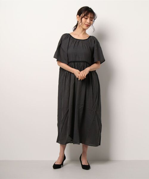 Samansa Mos2（サマンサ モスモス）の「前後着パイピングワンピース（ワンピース・レディース・キャメル/キナリ/チャコール/ブラック・ﾌﾘ-）」の7枚目の写真