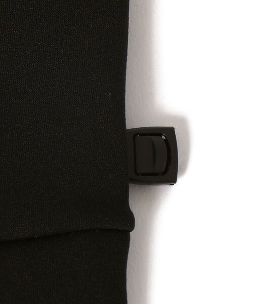 THE NORTH FACE（ザノースフェイス）の「【WEB限定】THE NORTH FACE: E-TIP GLOVE (手袋)（手袋・メンズ・ブラック・ONE SIZE）」の9枚目の写真