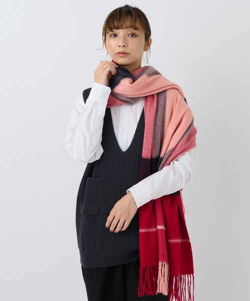 elegancese（エレガンセーゼ）の「【elegancese】check wave British Garden ピュアカシミヤ100%チェックマフラー pure cashmere EL03 エレガンセーゼ カシミア（マフラー・レディース・ホワイト/ブラック/グレー/レッド/イエロー/ブラウン/ブルー/グリーン・FREE）」の14枚目の写真