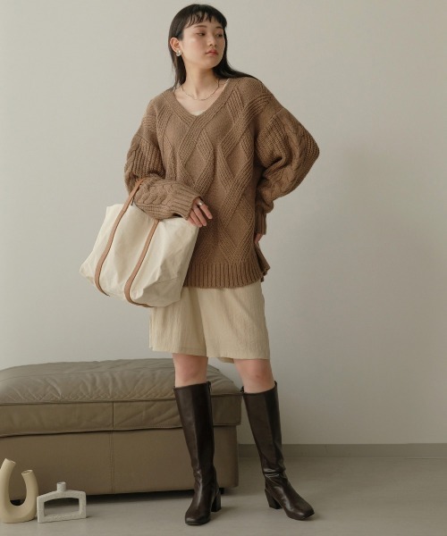 Bab(バブ)の「【WEB限定】ケーブル編みニットトップス(ニット/セーター・レディース・アイボリー/チャコールグレー/ベージュ・FREE)」の6枚目の写真