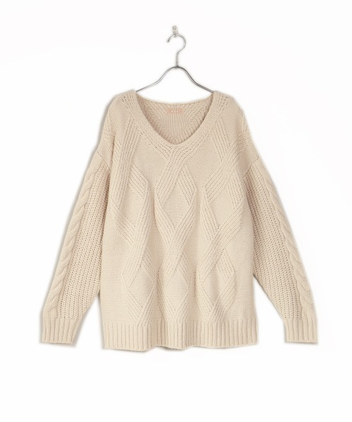 Bab(バブ)の「【WEB限定】ケーブル編みニットトップス(ニット/セーター・レディース・アイボリー/チャコールグレー/ベージュ・FREE)」の9枚目の写真