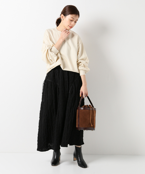 IENA(イエナ)の「ミニ裏毛ボリュームスリーブプルオーバー◆(Tシャツ/カットソー・レディース・ライトグレー/ブラック/アイボリー・FREE)」の13枚目の写真