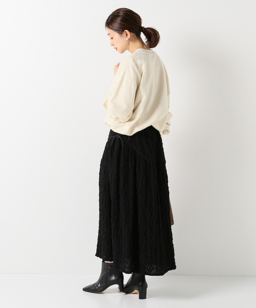 IENA(イエナ)の「ミニ裏毛ボリュームスリーブプルオーバー◆(Tシャツ/カットソー・レディース・ライトグレー/ブラック/アイボリー・FREE)」の14枚目の写真