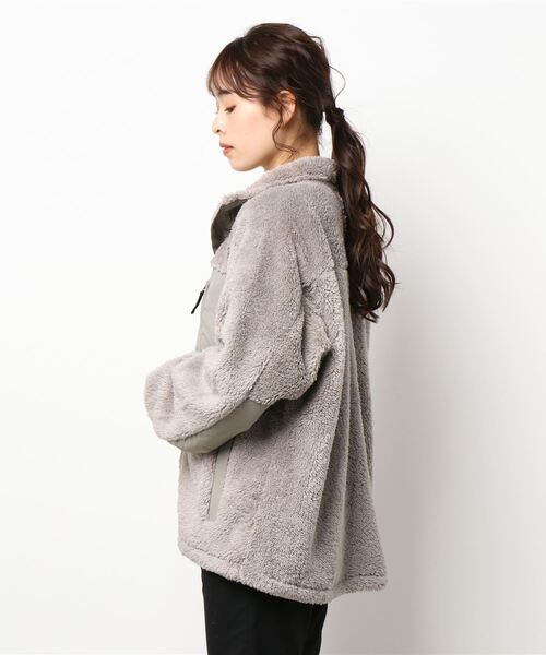 GERRY(ジェリー)の「【GERRY/ジェリー】ボアハーフジャケット(ブルゾン・レディース・グレー/オフホワイト/ブラック・SMALL)」の4枚目の写真