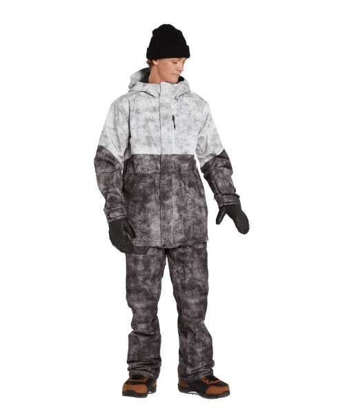 VOLCOM（ボルコム）の「L GORE-TEX JACKET（その他アウター）」 - WEAR