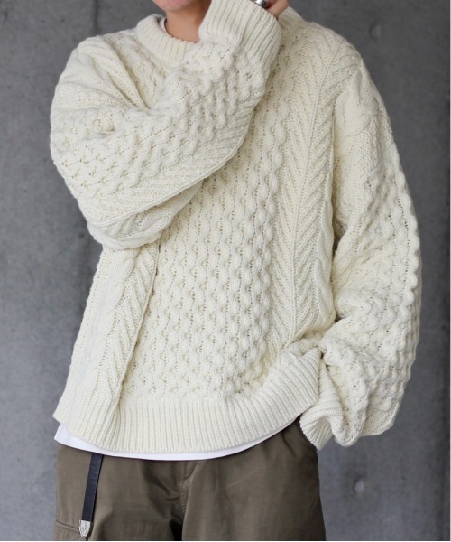 y/m by れぽすけ(イムバイレポスケ)の「アランケーブルニット(ニット/セーター・メンズ・オフホワイト/ブラック・MEDIUM/LARGE)」の8枚目の写真