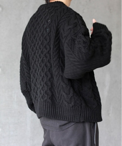 y/m by れぽすけ(イムバイレポスケ)の「アランケーブルニット(ニット/セーター・メンズ・オフホワイト/ブラック・MEDIUM/LARGE)」の10枚目の写真