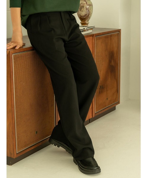 fifth（フィフス）の「ハイウエストタックワイドパンツ（その他パンツ・レディース・ブラック/キャメル/ホワイト/グレー/ブルー・SMALL/MEDIUM）」の3枚目の写真