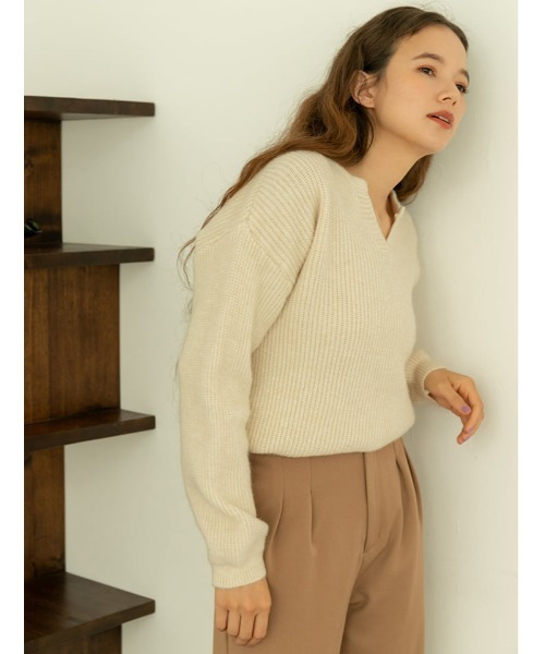 fifth（フィフス）の「ハイウエストタックワイドパンツ（その他パンツ・レディース・ブラック/キャメル/ホワイト/グレー/ブルー・SMALL/MEDIUM）」の22枚目の写真