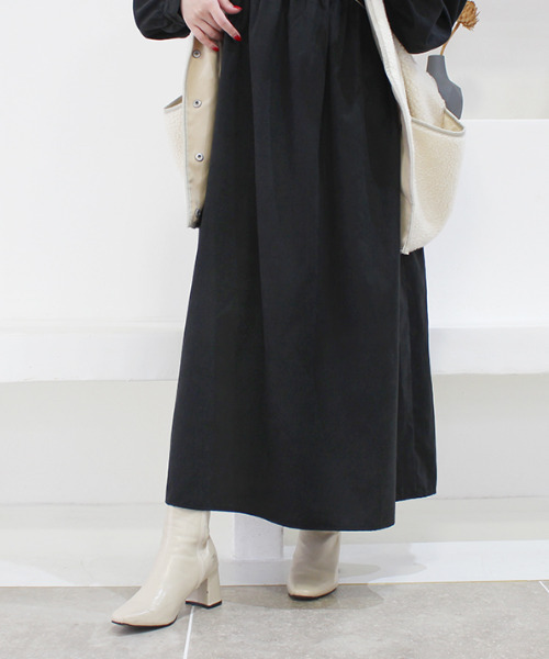 MODE ROBE(モードローブ)の「バイカラーステッチウエストタックワンピース(ワンピース・レディース・ブラック/ベージュ・FREE)」の14枚目の写真