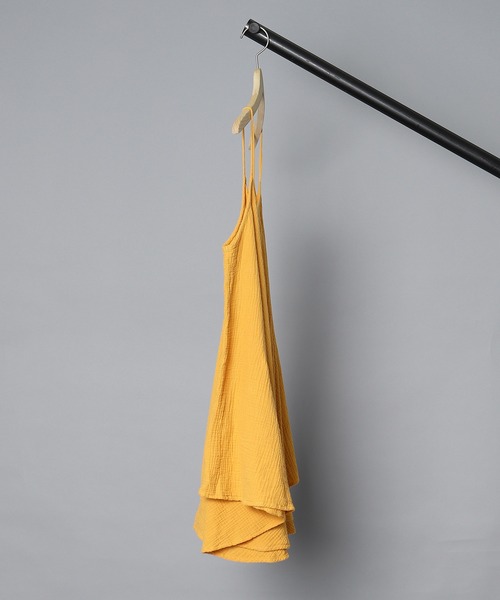 Lepidos(レピドス)の「【 Lepidos / レピドス 】 GAUZE LOOSE CAMI / ガーゼルーズキャミソール(キャミソール・レディース・ダークグレー/イエロー・FREE)」の3枚目の写真