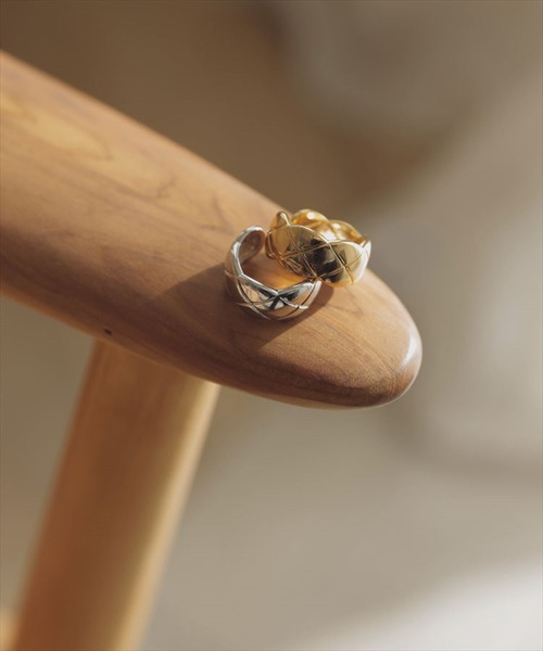 DONOBAN（ドノバン）の「キルティングリング（リング・レディース・シルバー/ゴールド・ONESIZE）」の11枚目の写真