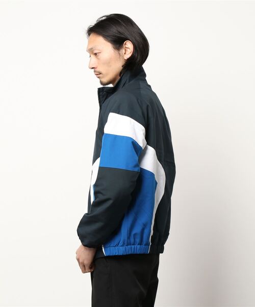 Champion（チャンピオン）の「【Champion】ZIP SPORTS JACKET（ナイロンジャケット・メンズ・カーキ/ネイビー・XL/L/M）」の14枚目の写真