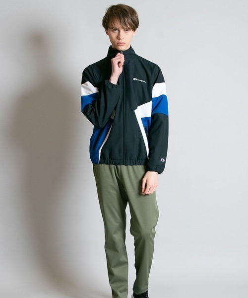 Champion（チャンピオン）の「【Champion】ZIP SPORTS JACKET（ナイロンジャケット・メンズ・カーキ/ネイビー・XL/L/M）」の9枚目の写真