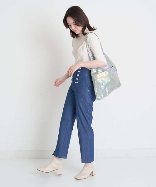 A de a.v.v(アードアー・ヴェ・ヴェ)の「オーロラトートバッグ(トートバッグ・レディース・ライトピンク/ホワイト/ライトブルー・38/39)」の8枚目の写真