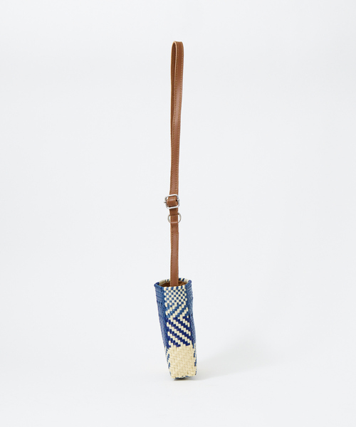 VARISISTA Global Studio（ヴァリジスタ グローバルスタジオ）の「【VARISISTA Global Studio 別注】メルカド スクエアショルダー（ショルダーバッグ・メンズ・ベージュ/ブラック/ブルー・フリー）」の15枚目の写真