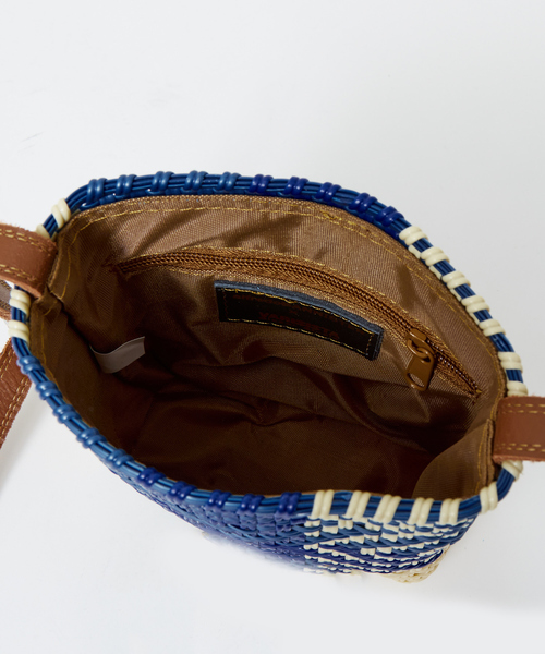 VARISISTA Global Studio（ヴァリジスタ グローバルスタジオ）の「【VARISISTA Global Studio 別注】メルカド スクエアショルダー（ショルダーバッグ・メンズ・ベージュ/ブラック/ブルー・フリー）」の17枚目の写真