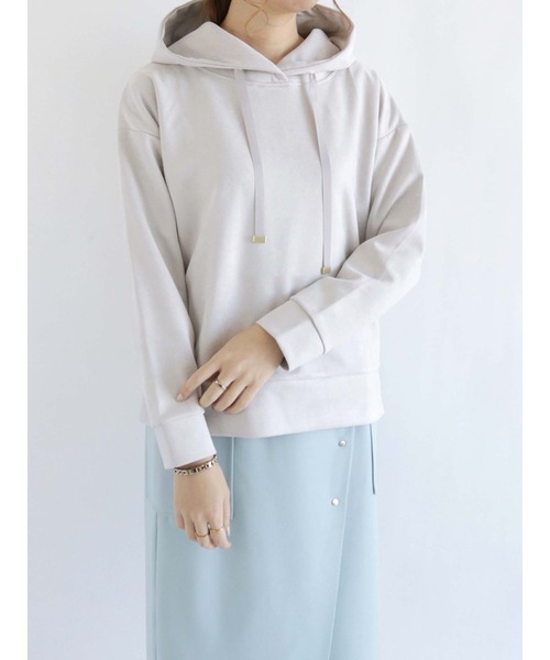 Te chichi（テチチ）の「ピーチスエード調パーカー（パーカー・レディース・ベージュ/グレー/オフホワイト・ﾌﾘ-）」の3枚目の写真