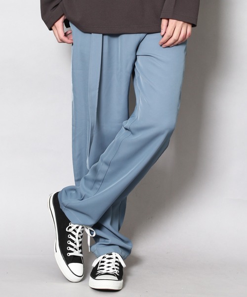 CERCA(チェルカ)の「RS/ベルト付 スラックス パンツ(スラックス・メンズ・ダークグレー/ブラック/ブルー/ベージュ・LARGE/MEDIUM)」の1枚目の写真