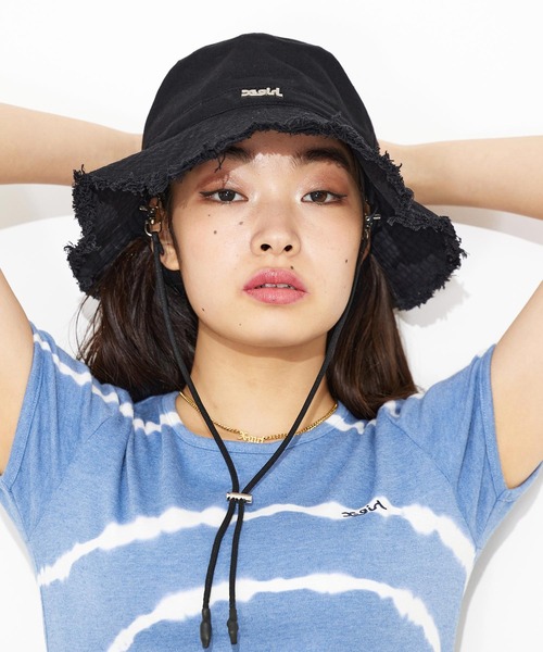 X-girl(エックスガール)の「MILLS LOGO RESORT HAT(ハット・レディース・ブラック/ベージュ・ONE SIZE)」の17枚目の写真