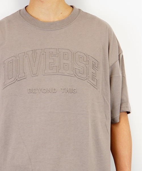 Burner(バーナー)の「【GROOVY STORE】エンボス ロゴ ビッグシルエット Tシャツ UVカット 吸水速乾 COOL&DRY(Tシャツ/カットソー・メンズ・ブラック/ブルー/ホワイト/ベージュ・LL/M/L)」の3枚目の写真